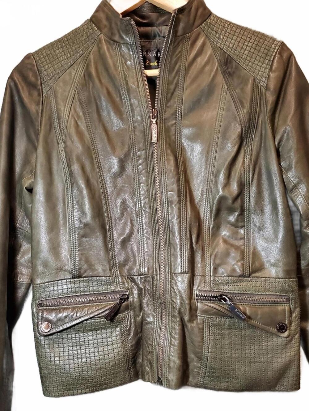 BERNARDO Olive Green Leather Moto Jacket Zip Front Size S — Stylish BERNARDO